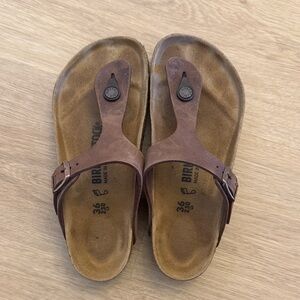 Birkenstock Gizeh Sandals